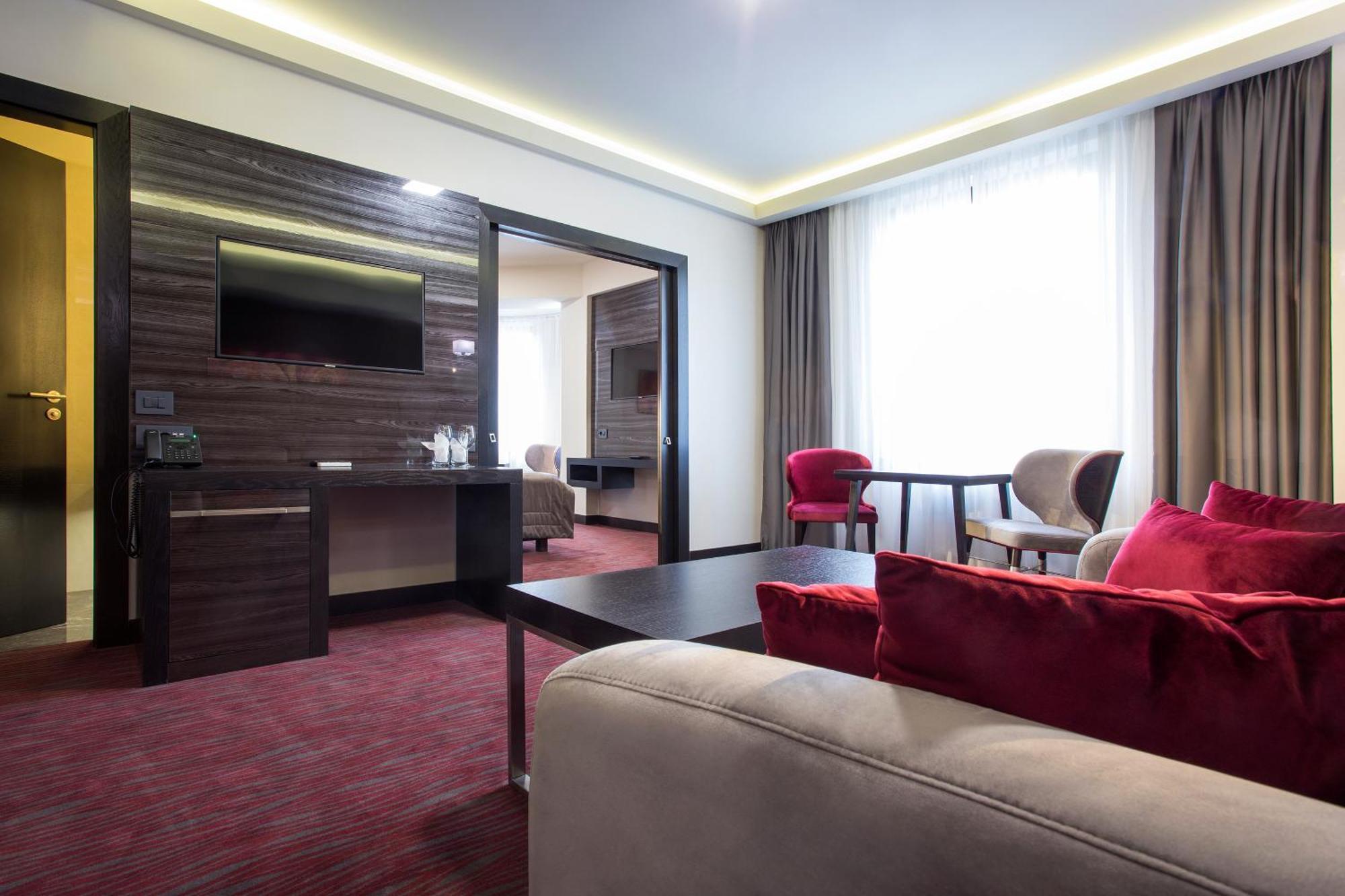 Old Town 4*
