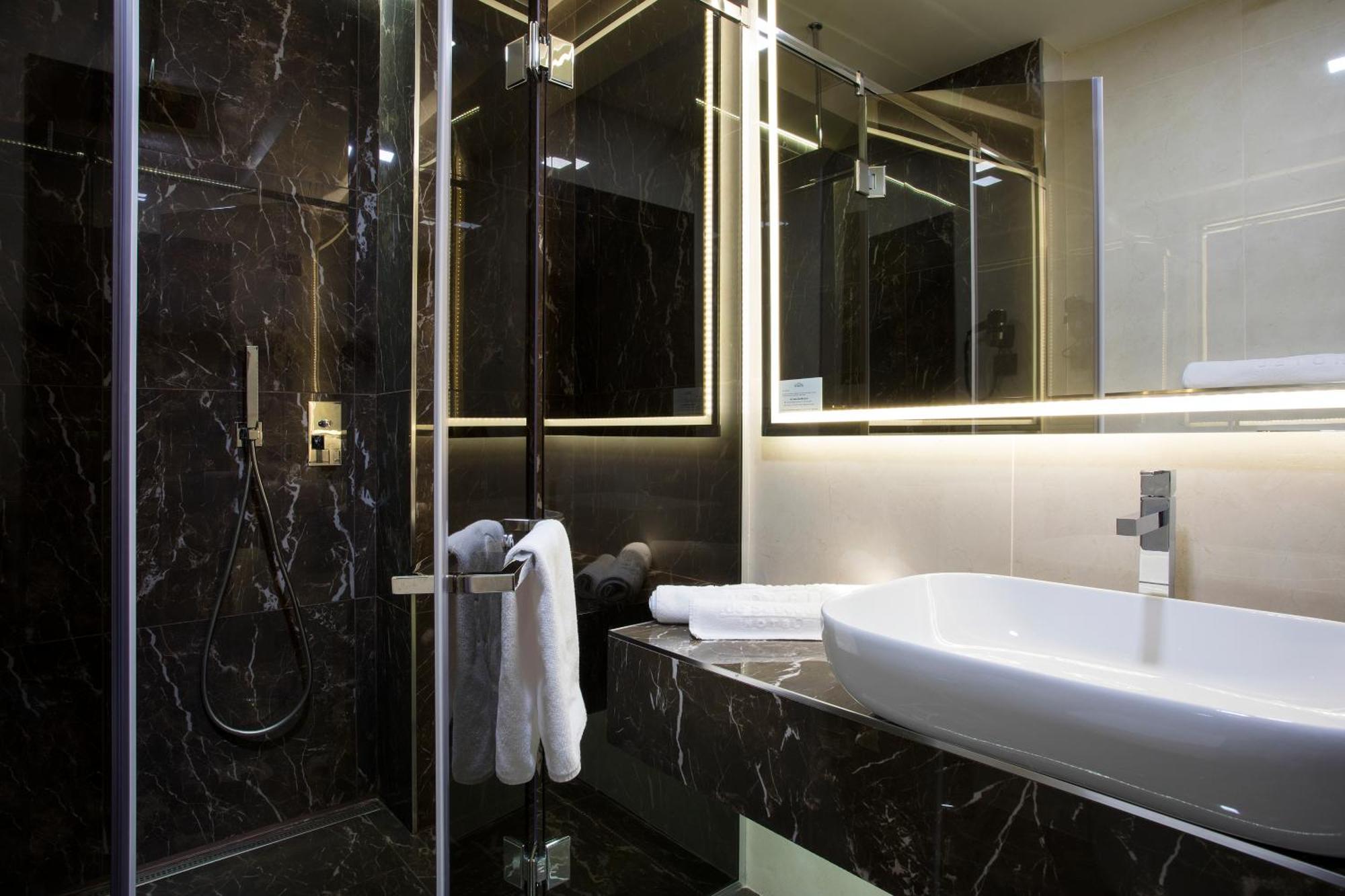 Hotel Old Town 4*